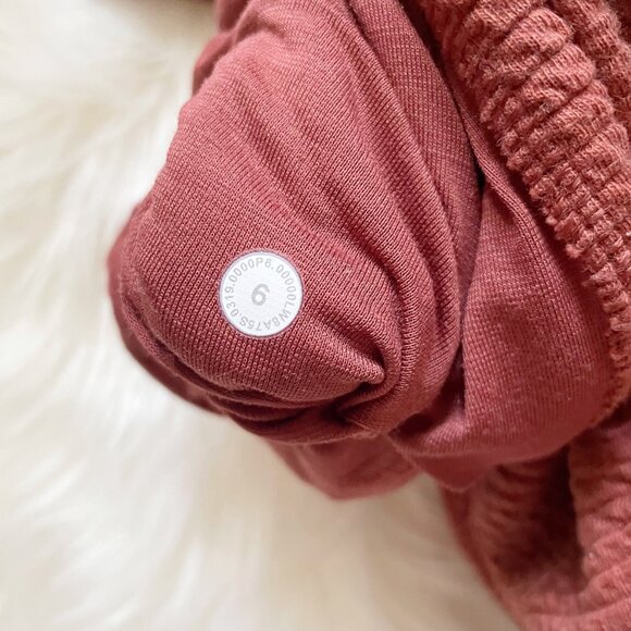 Lululemon Heathered Rustic Clay On Repeat Turtleneck Long Sleeve Dress - Picture 7 of 7